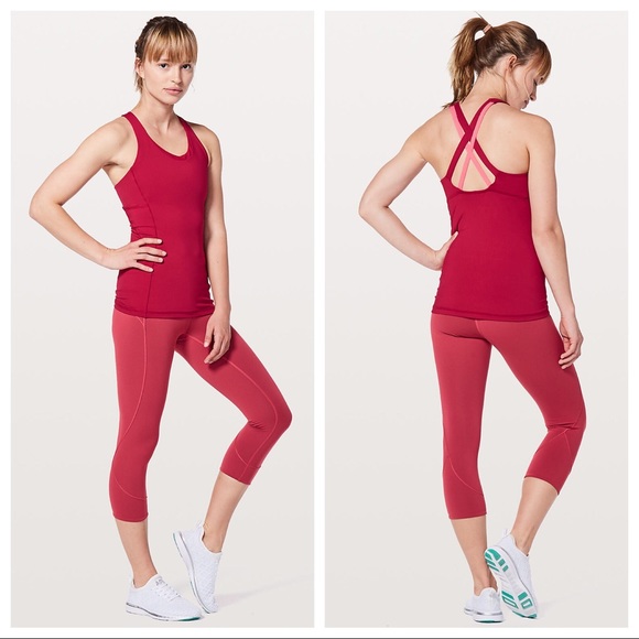 lululemon athletica Tops - NWT {Lululemon} Stash N Run tank top